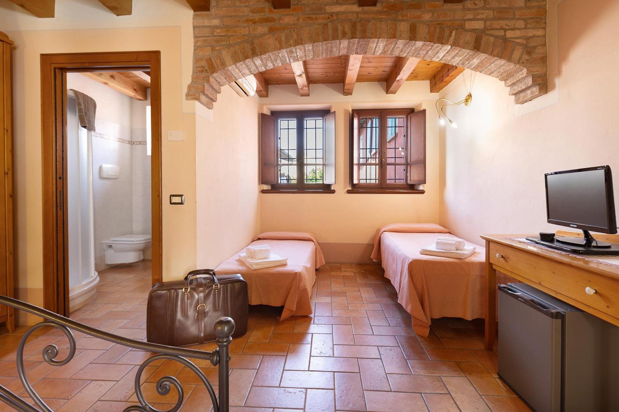 New Agriturismo Corte Olfino มอนซามบาโน ภายนอก รูปภาพ