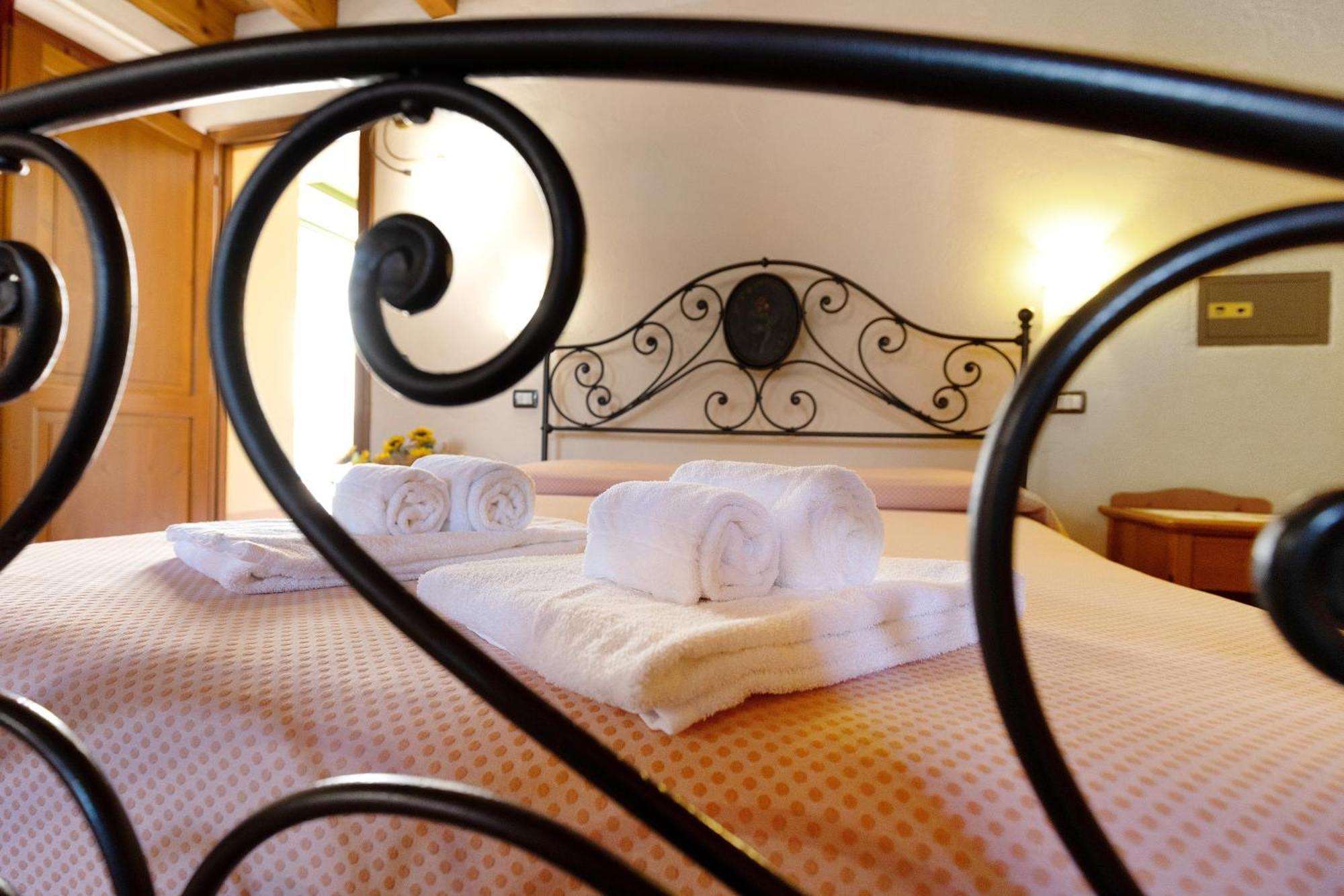 New Agriturismo Corte Olfino มอนซามบาโน ภายนอก รูปภาพ